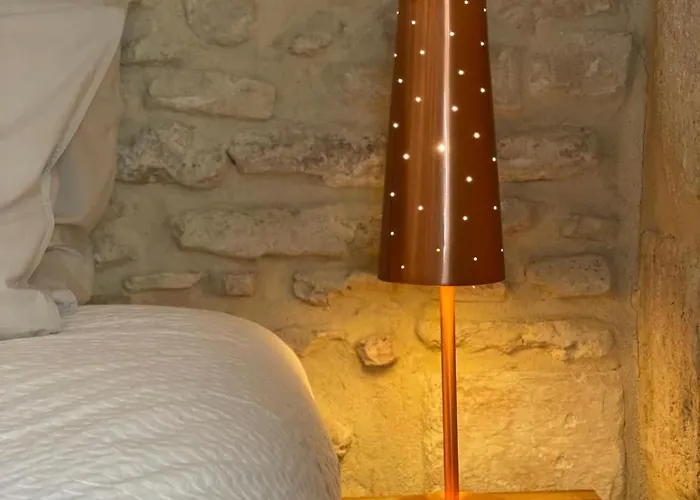 La Maison Du Trident En Camargue Piscine Et Jacuzzi