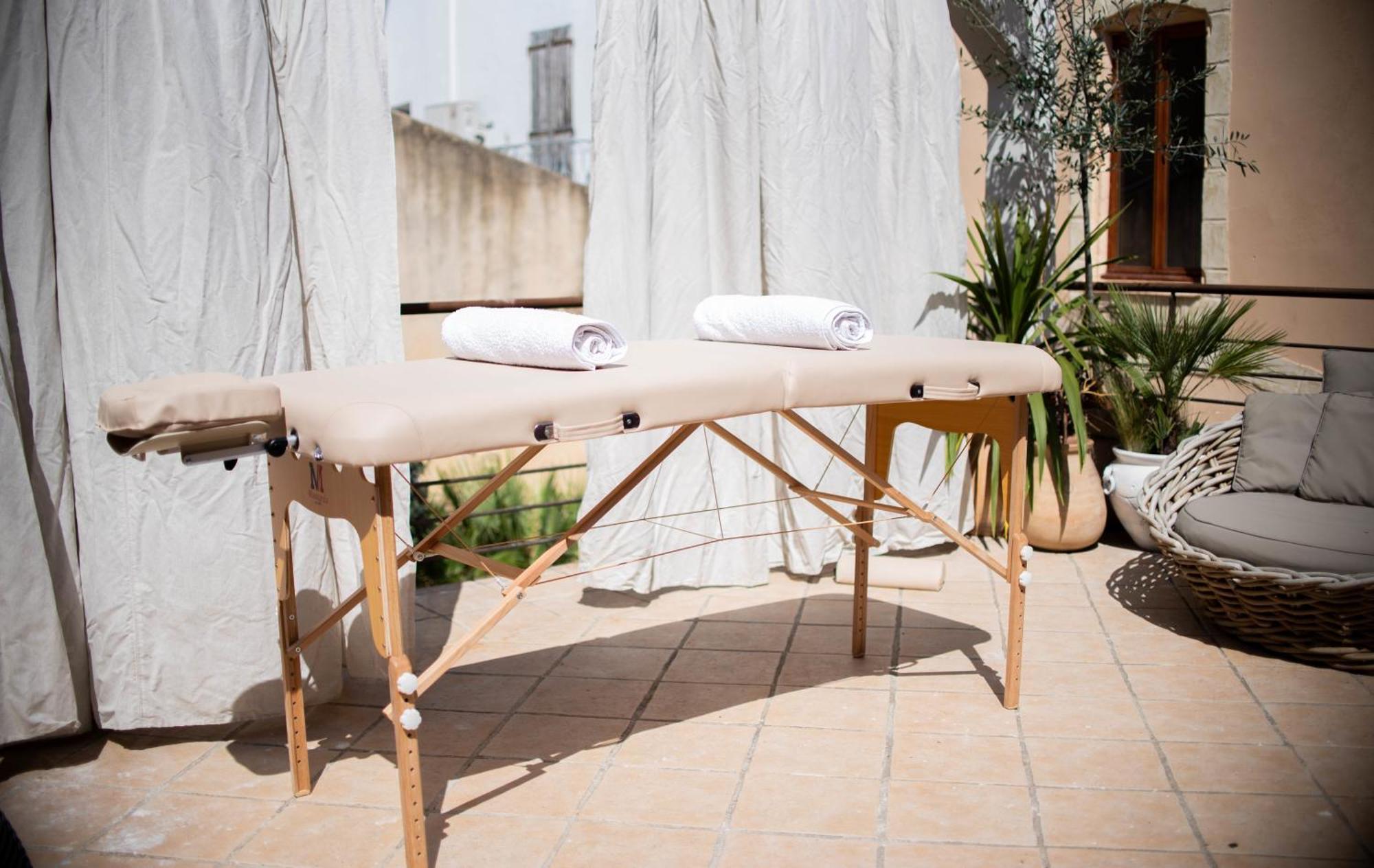 La Maison Du Trident En Camargue Piscine Et Jacuzzi Ferienhaus *